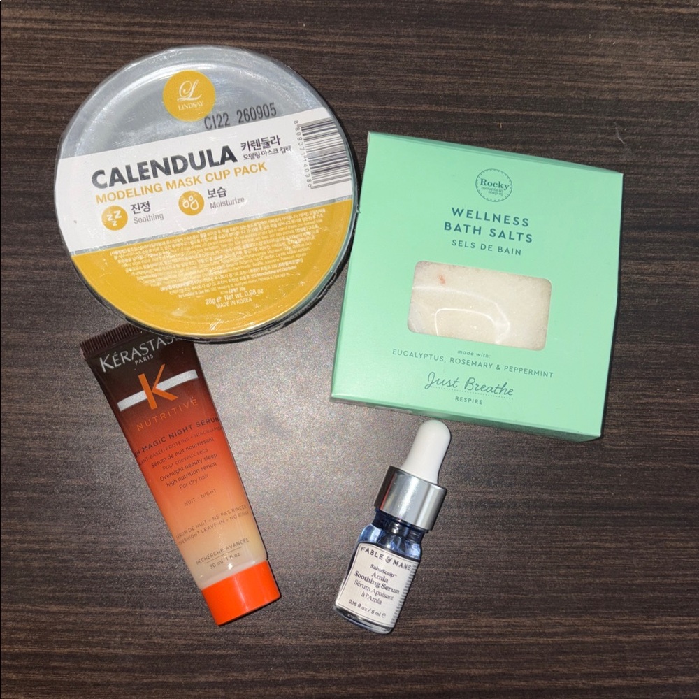 Beauty Samples Bundle ✨ - Picture 2 of 6